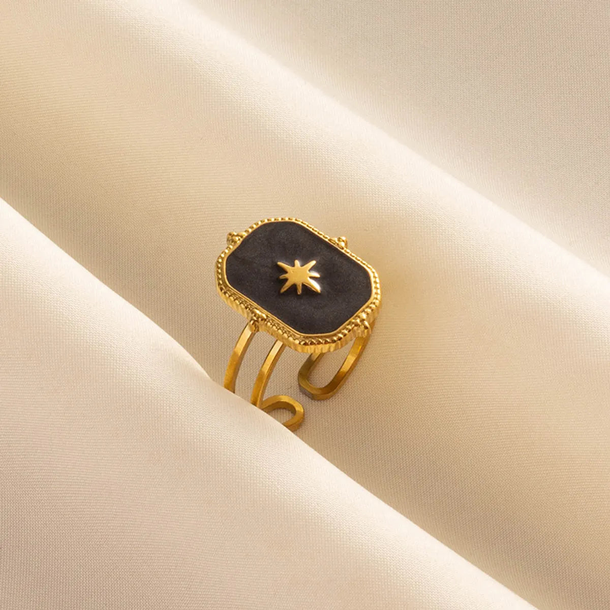 Wholesale Jewelry Basic Modern Style Classic Style Eight Awn Star Geometric 304 Stainless Steel 18K Gold Plated Polishing Enamel Open Rings