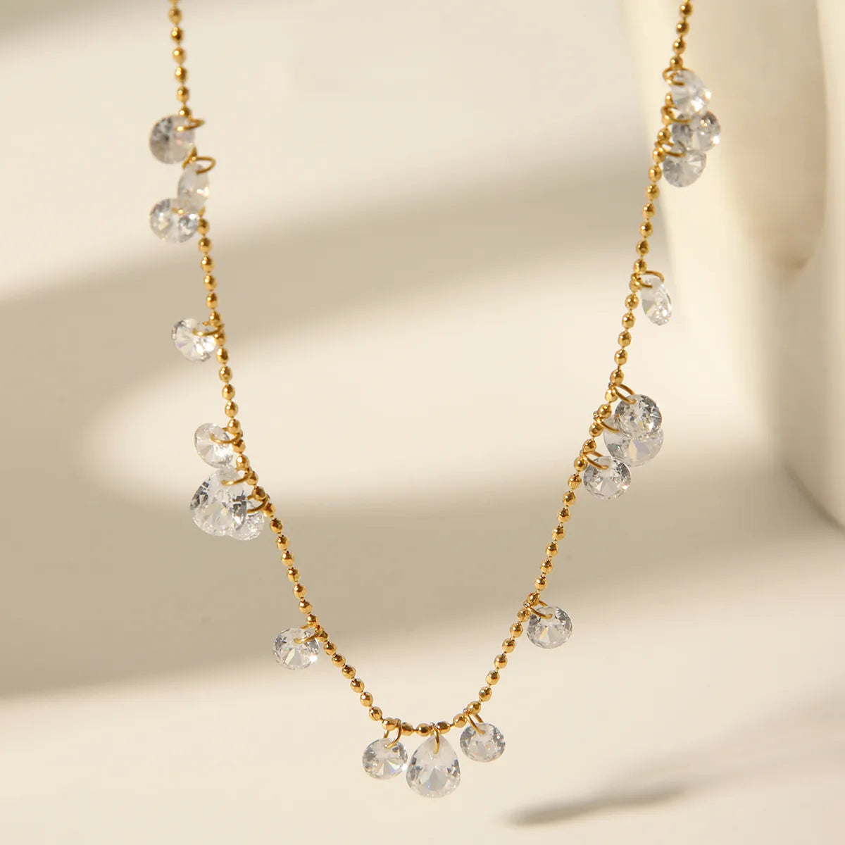 Wholesale Jewelry Basic Romantic Shiny Solid Color 304 Stainless Steel Zircon 18K Gold Plated Inlay Necklace