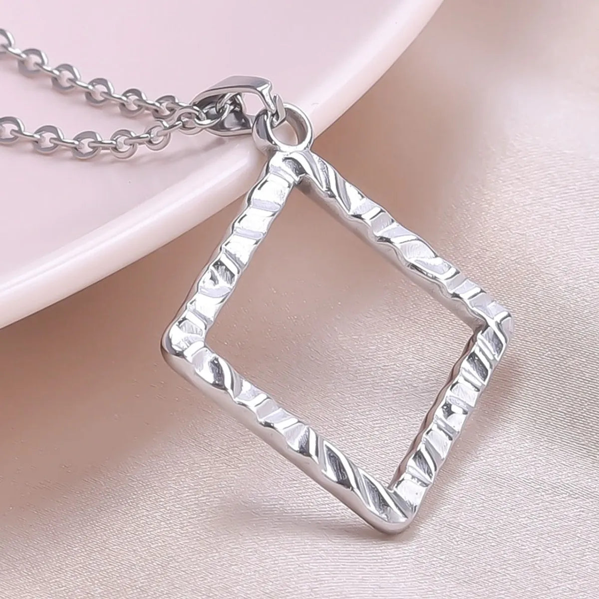 Wholesale Jewelry Basic Simple Style Classic Style Square 304 Stainless Steel 18K Gold Plated Plating Pendant Necklace