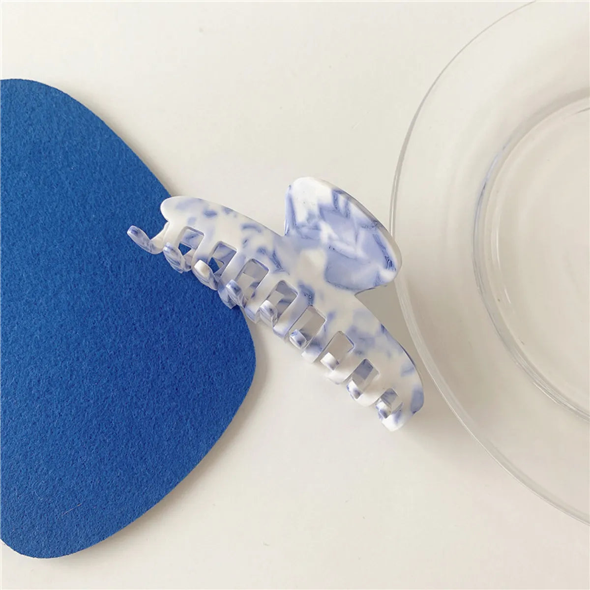 Wholesale Jewelry Blue And White Porcelain Acrylic Large Hair Clip Nihaojewelry