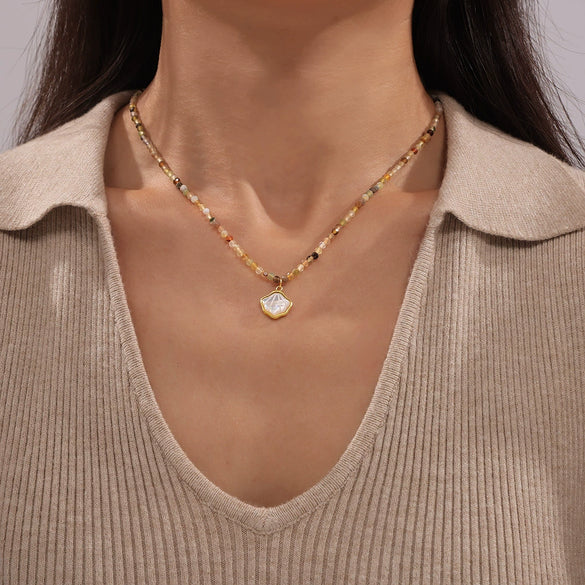 Wholesale Jewelry Bohemian Style Sea Shell Pendant 316L Stainless Steel Beaded Stitching Necklace With Geometric Pattern And Pearl Chain For Women