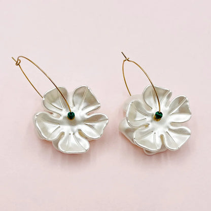 Wholesale Jewelry Casual Commute Flower Shell Gold Plated Plating Earrings