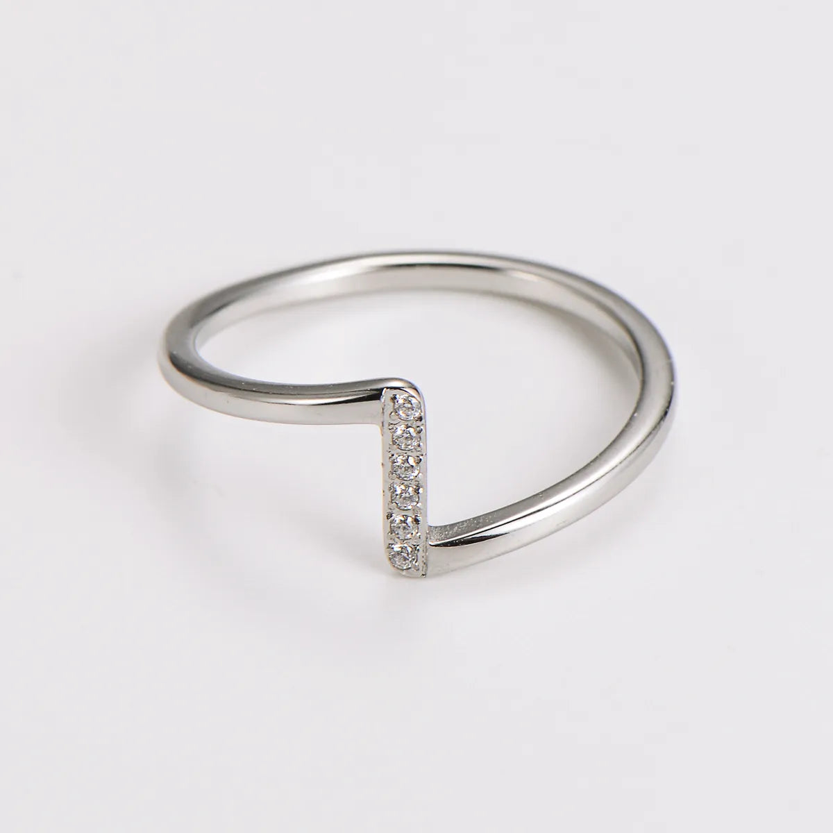 Wholesale Jewelry Casual Elegant Modern Style Waves 304 Stainless Steel Zircon Inlay Rings