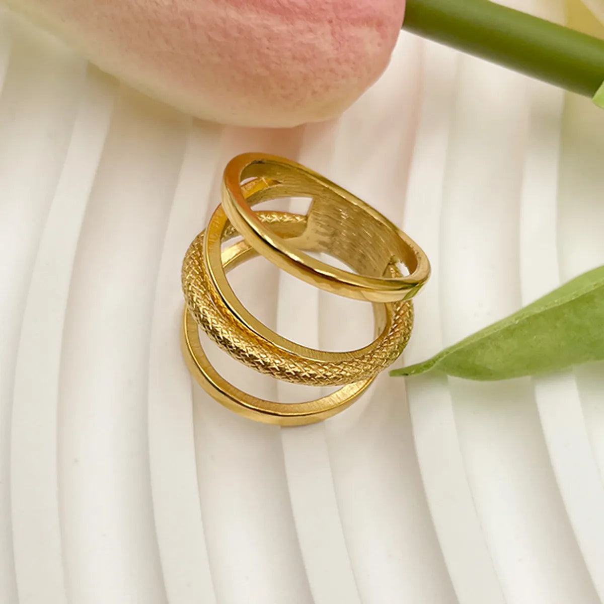 Wholesale Jewelry Casual Roman Style Irregular Lines 304 Stainless Steel 14K Gold Plated Layered Plating Rings