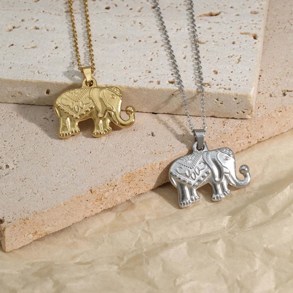 Wholesale Jewelry Casual Simple Style Elephant 304 Stainless Steel 18K Gold Plated Plating Pendant Necklace