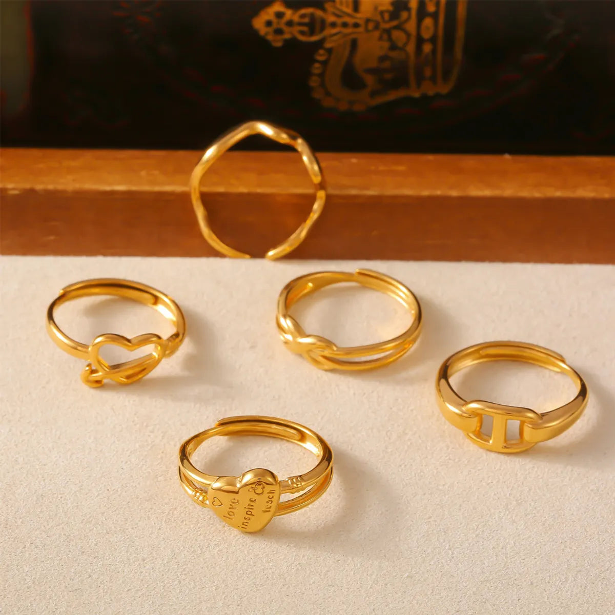 Wholesale Jewelry Casual Simple Style Heart Shape Lines Knot 304 Stainless Steel 18K Gold Plated Hollow Out Open Rings