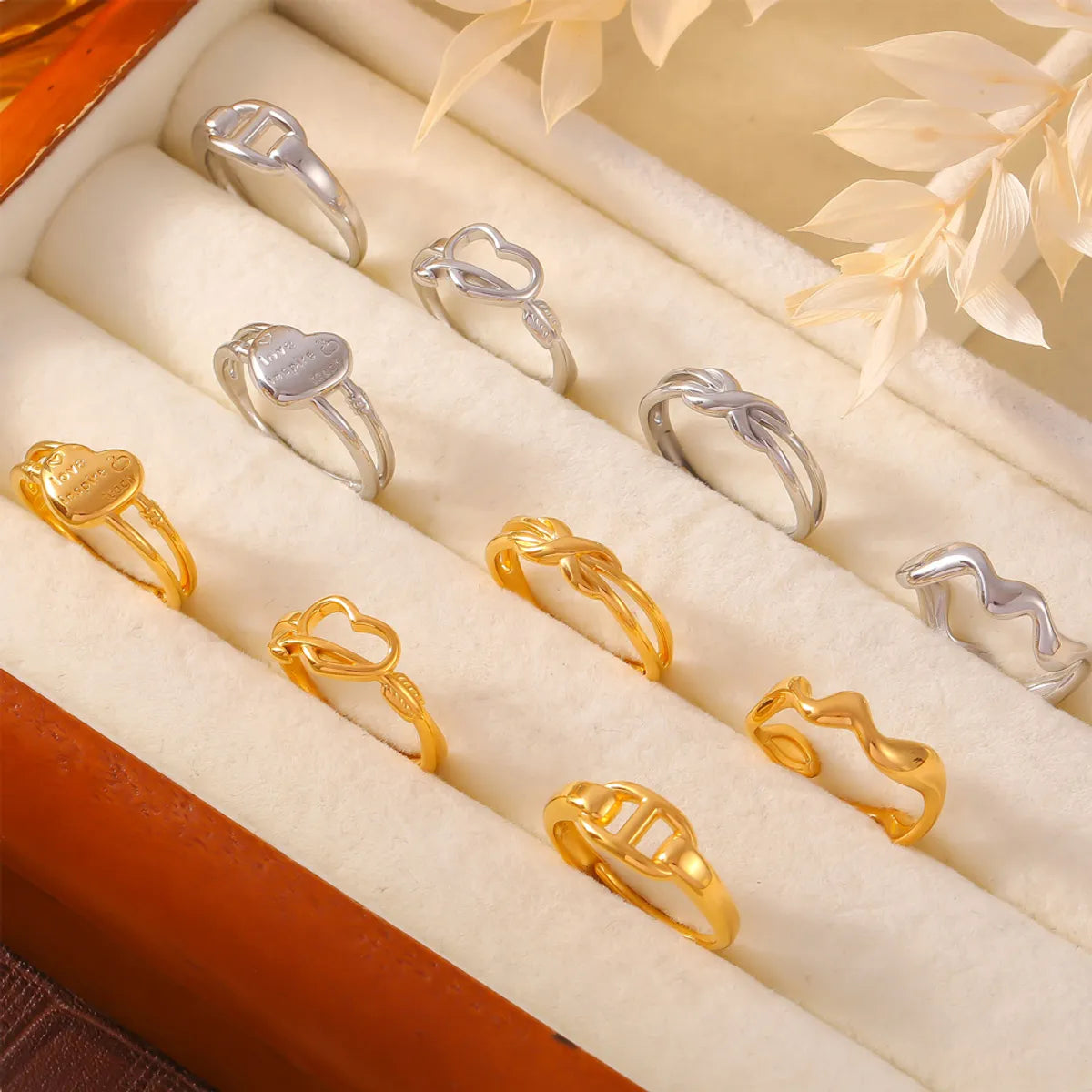 Wholesale Jewelry Casual Simple Style Heart Shape Lines Knot 304 Stainless Steel 18K Gold Plated Hollow Out Open Rings