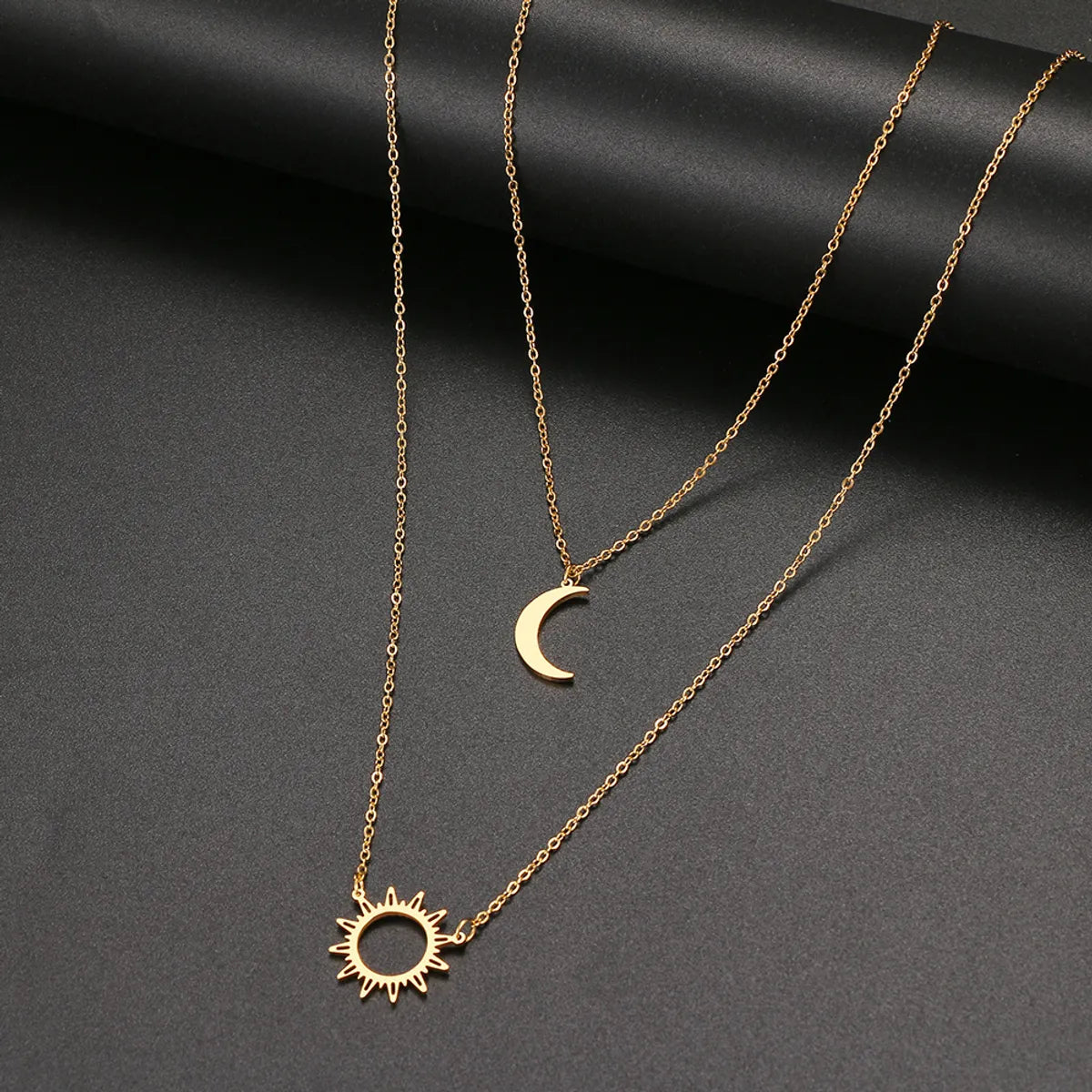 Wholesale Jewelry Casual Simple Style Sun Moon 304 Stainless Steel Hollow Out Pendant Necklace