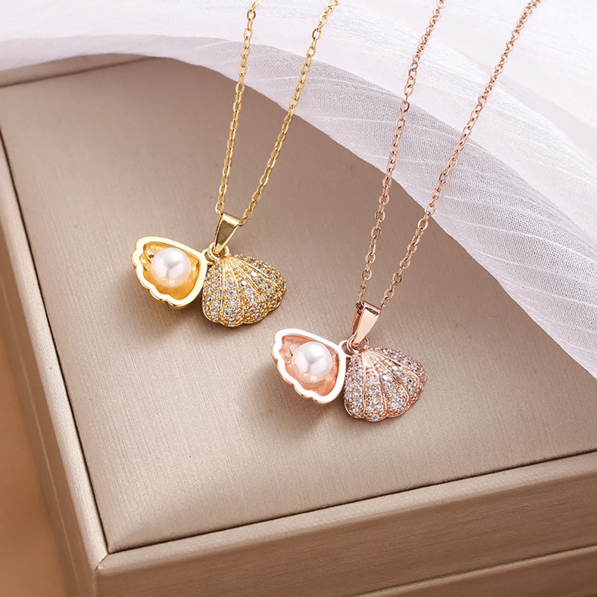 Wholesale Jewelry Casual Sweet Shell 304 Stainless Steel Pearl Zircon 18K Gold Plated Inlay Pendant Necklace