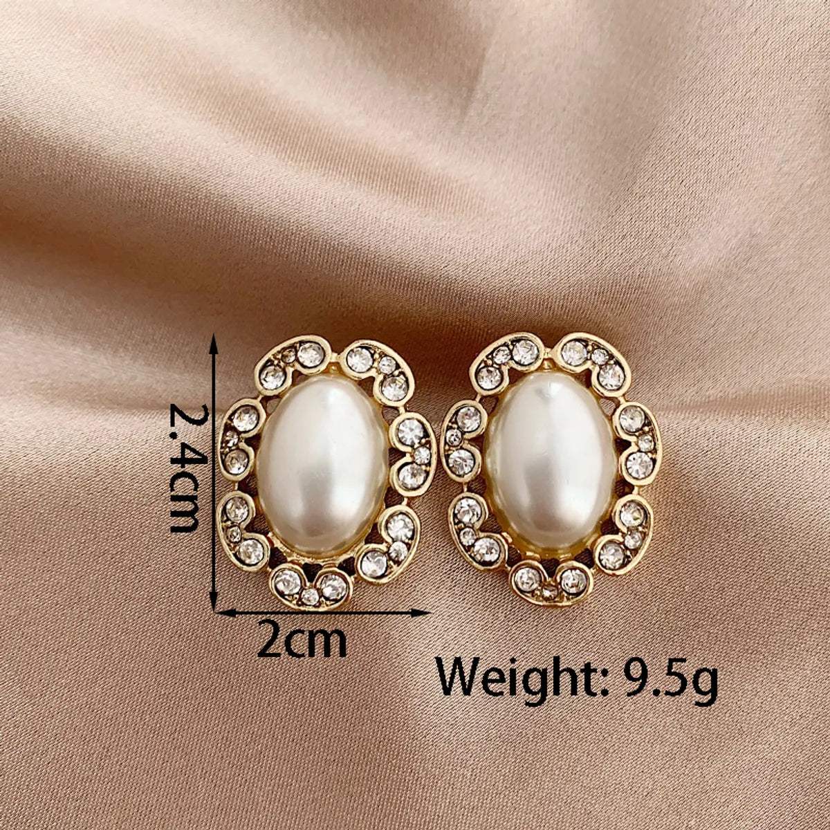 Wholesale Jewelry Classical Retro Sweet Oval Alloy Zircon Gold Plated Plating Inlay Ear Studs