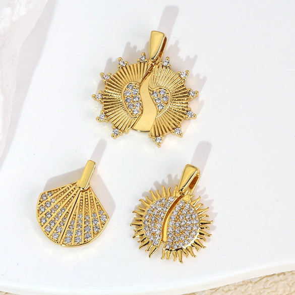 Wholesale Jewelry Copper Engraved Animal Zodiac Wings Clavicle Necklace Pendant Set With Diamonds Women's Fashion Accessories