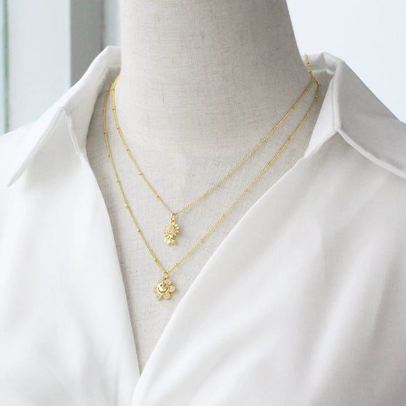 Wholesale Jewelry Copper Gold Plated Flower Pendant Necklace Minimalist Style For Women
