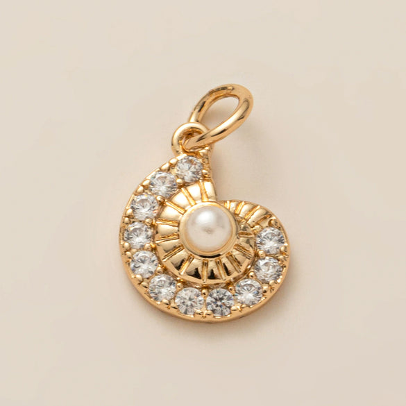 Wholesale Jewelry Copper Heart Shape Electroplating Pendant Necklace With Sun Love Ocean Horseshoe Moon Animal Starfish Conch Elements
