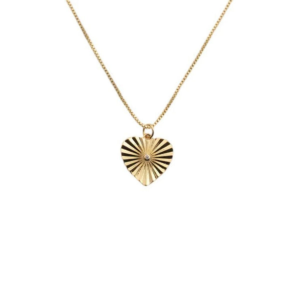 Wholesale Jewelry Copper Heartshaped Pendant Necklace With Devil's Eye Pattern And Electroplating Treatment