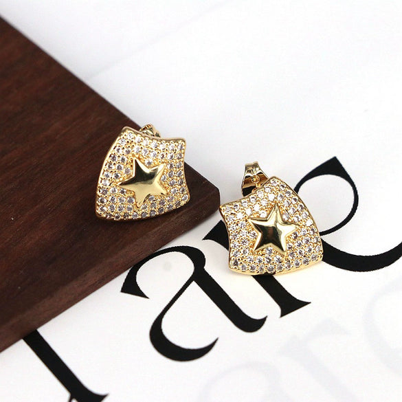 Wholesale Jewelry Copper Heartshaped Starinlaid Electroplated Earrings For Women