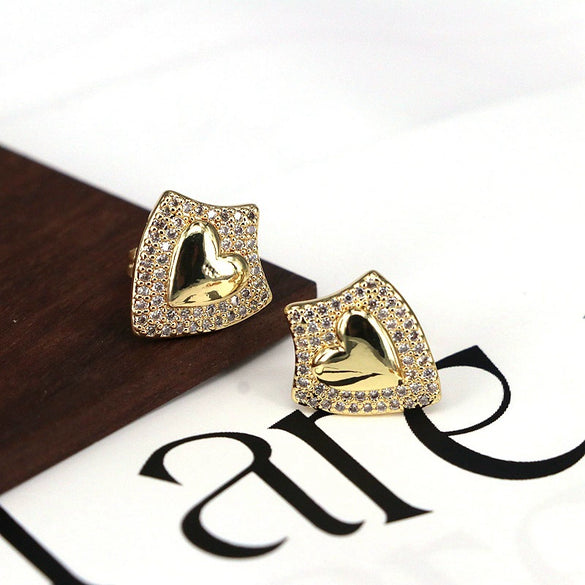 Wholesale Jewelry Copper Heartshaped Starinlaid Electroplated Earrings For Women
