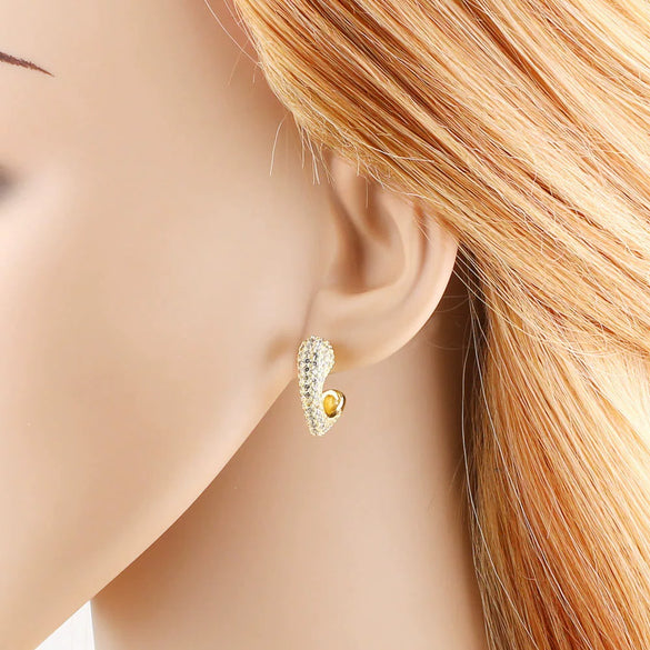 Wholesale Jewelry Copper 18K Gold Plated Heart Asymmetrical Zircon Earrings