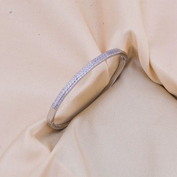 Wholesale Jewelry Copper Simple Light Luxury Electroplating Bracelet For Women