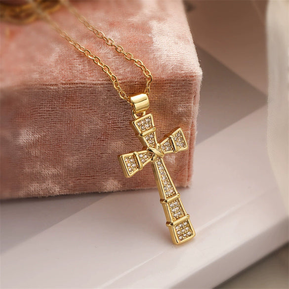 Wholesale Jewelry Copper Zircon Cross Animals Zodiac Microinlay Pendant Necklace