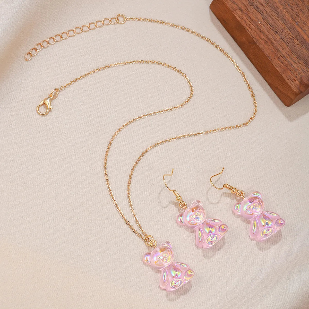 Wholesale Jewelry Cute Bear Resin Stoving Varnish Earrings Necklace