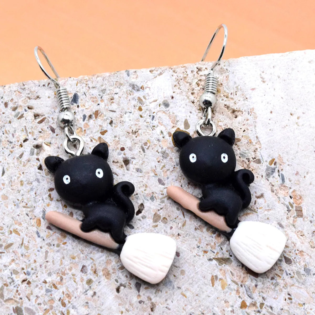 Wholesale Jewelry Cute Cartoon Resin Drop Earrings