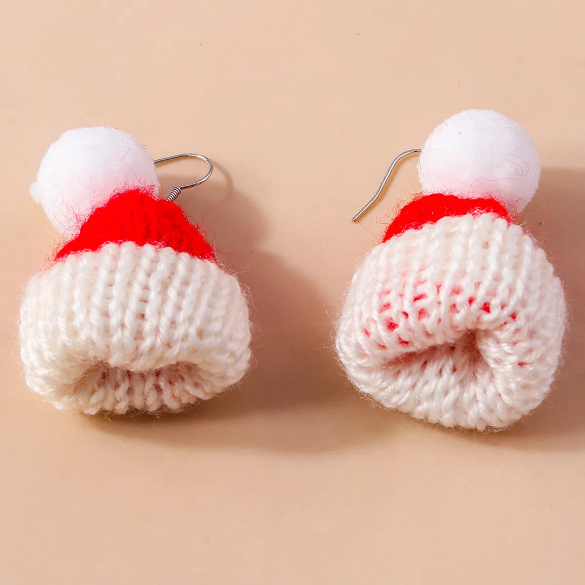 Wholesale Jewelry Cute Christmas Hat Knit Zinc Alloy Drop Earrings