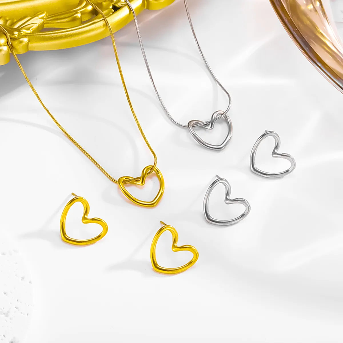 Wholesale Jewelry Cute Simple Style Roman Style Heart Shape 304 Stainless Steel 18K Gold Plated Earrings Necklace