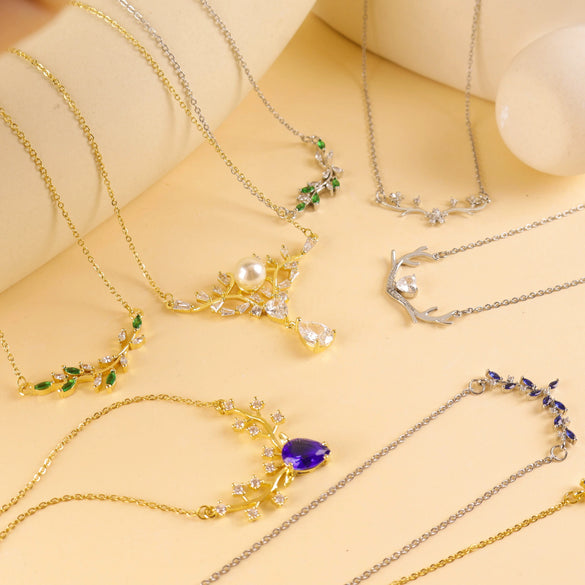 Wholesale Jewelry Deer Antler Titanium Steel And Copper Real Gold Plated Necklace Sweet Animal Style Fashion Accessories