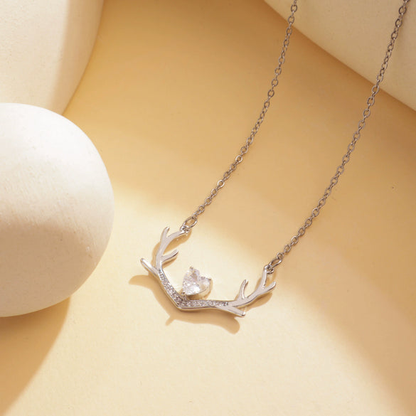 Wholesale Jewelry Deer Antler Titanium Steel And Copper Real Gold Plated Necklace Sweet Animal Style Fashion Accessories