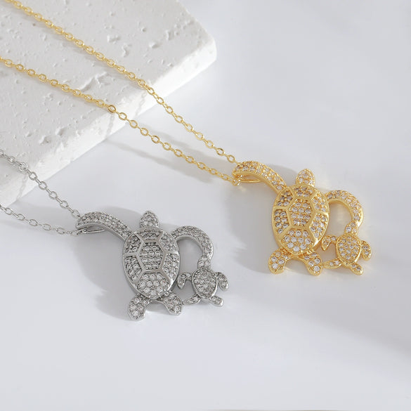 Wholesale Jewelry Elegant Animal Style Copper Turtle Pendant Necklace With Electroplating And O Word Chain