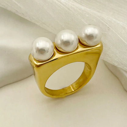 Wholesale Jewelry Elegant Baroque Style Modern Style Round Palm 304 Stainless Steel Pearl 14K Gold Plated Asymmetrical Inlay Rings