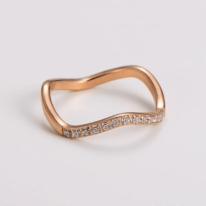 Wholesale Jewelry Elegant Basic Classic Style Waves 304 Stainless Steel Rhinestones 18K Gold Plated Rose Gold Plated Inlay Rings