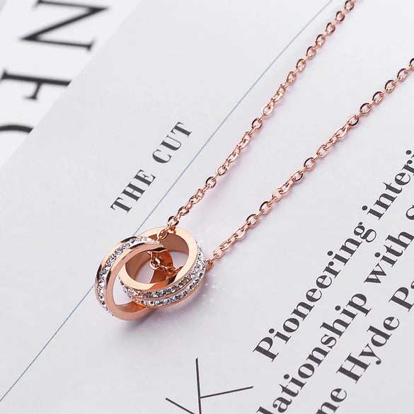 Wholesale Jewelry Elegant Circle 304 Stainless Steel Rhinestones 18K Gold Plated Inlay Pendant Necklace