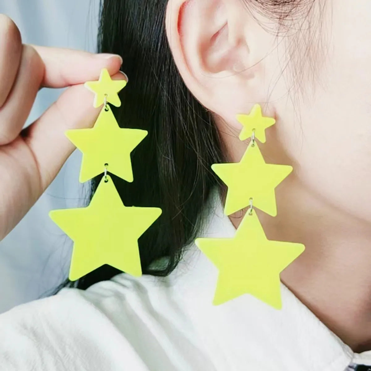 Wholesale Jewelry Elegant Cute Geometric Star Arylic Spray Paint Drop Earrings