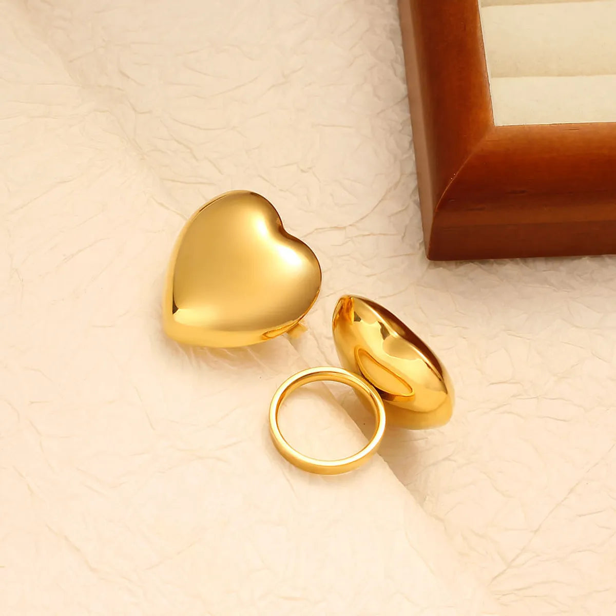 Wholesale Jewelry Elegant Cute Heart Shape 304 Stainless Steel 18K Gold Plated Rings