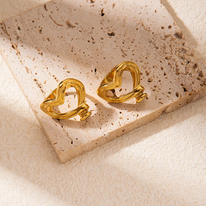 Wholesale Jewelry Elegant Cute Sweet Heart Shape 304 Stainless Steel 14K Gold Plated Hollow Out Rings