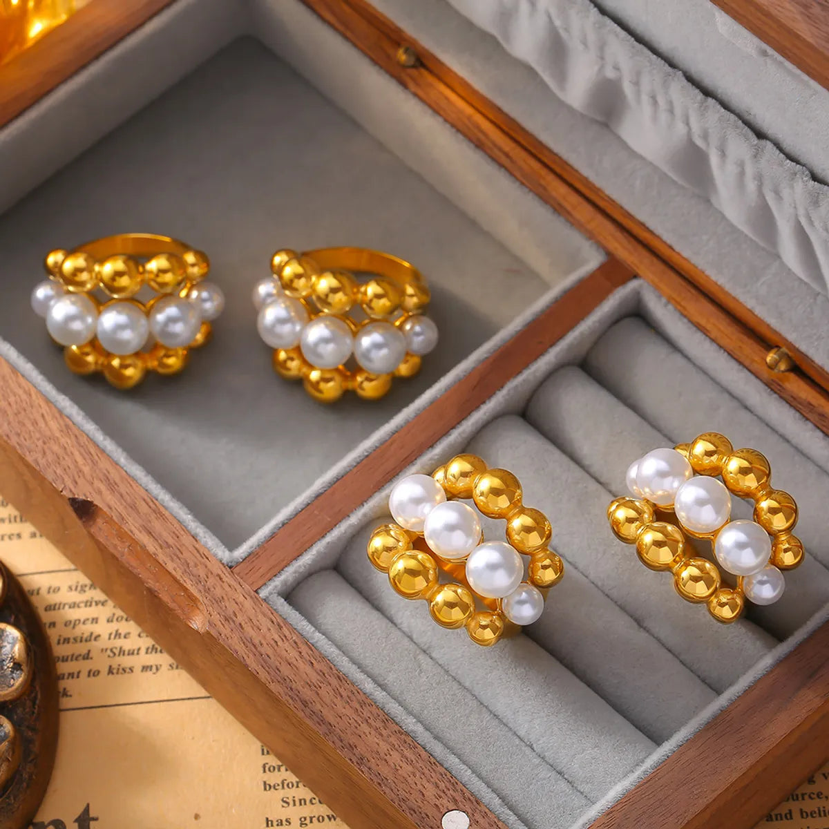 Wholesale Jewelry Elegant French Style Round 304 Stainless Steel Artificial Pearls 18K Gold Plated Layered Inlay Rings