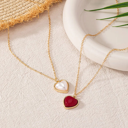 Wholesale Jewelry Elegant Lady Modern Style Heart Shape Plastic Zinc Alloy Artificial Pearls Inlay Pendant Necklace