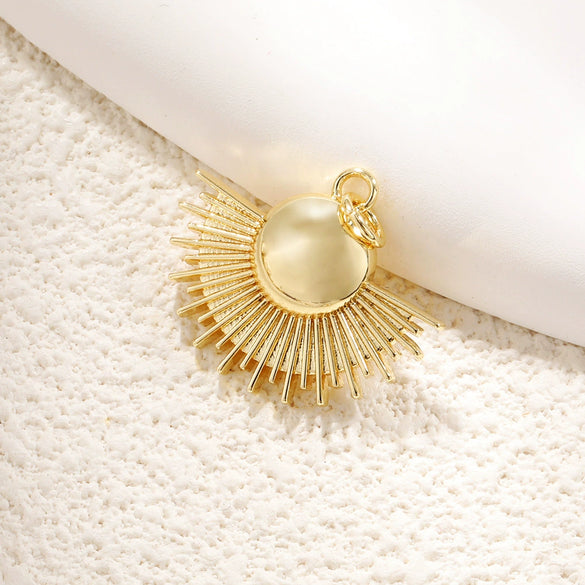 Wholesale Jewelry Elegant Minimalist Star Copper Plated Real Gold Pendant Necklace With Zircon