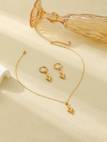 Wholesale Jewelry Elegant Queen Simple Style Heart Shape 304 Stainless Steel 18K Gold Plated Jewelry Set