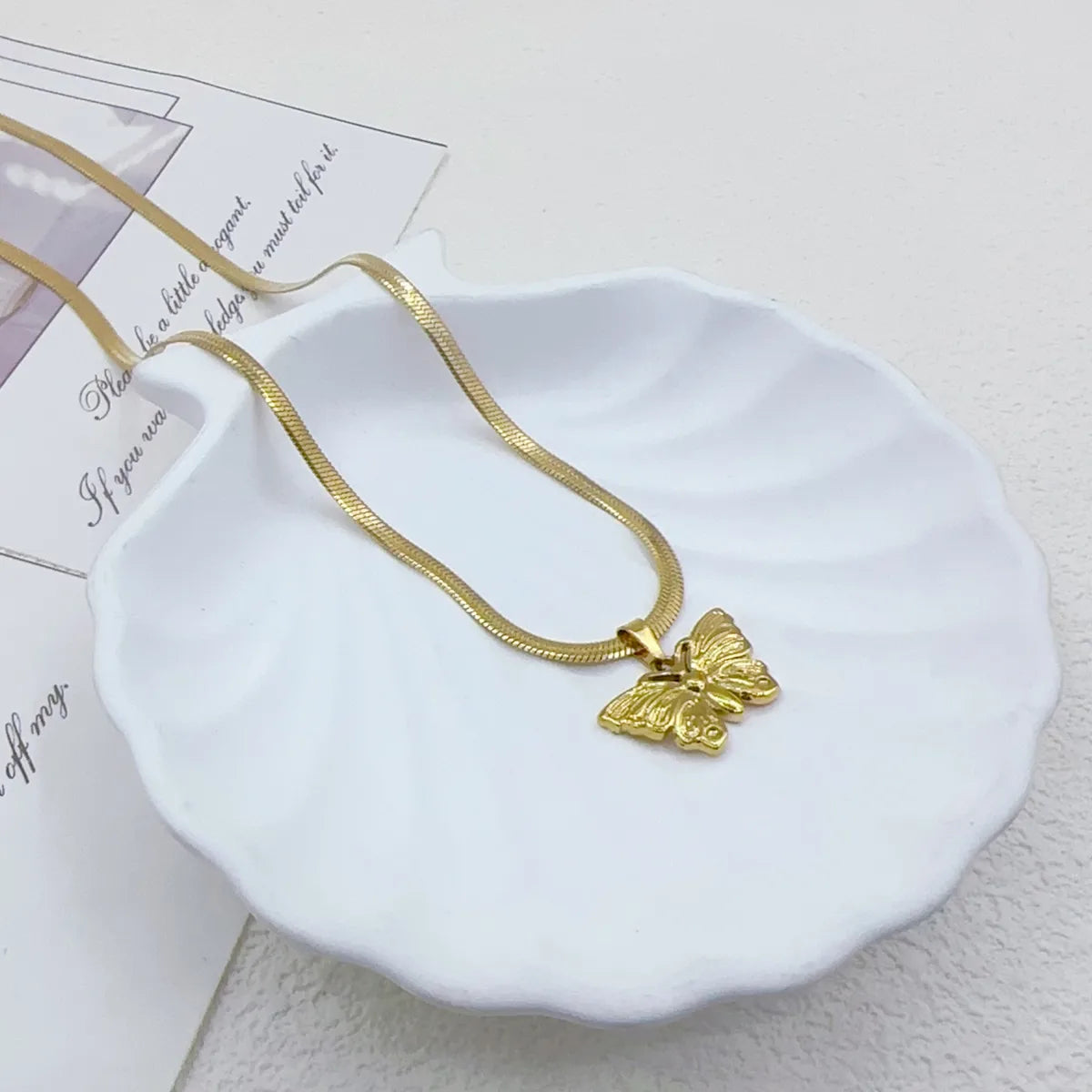 Wholesale Jewelry Elegant Simple Style Classic Style Butterfly 201 Stainless Steel 304 Stainless Steel 18K Gold Plated Pendant Necklace