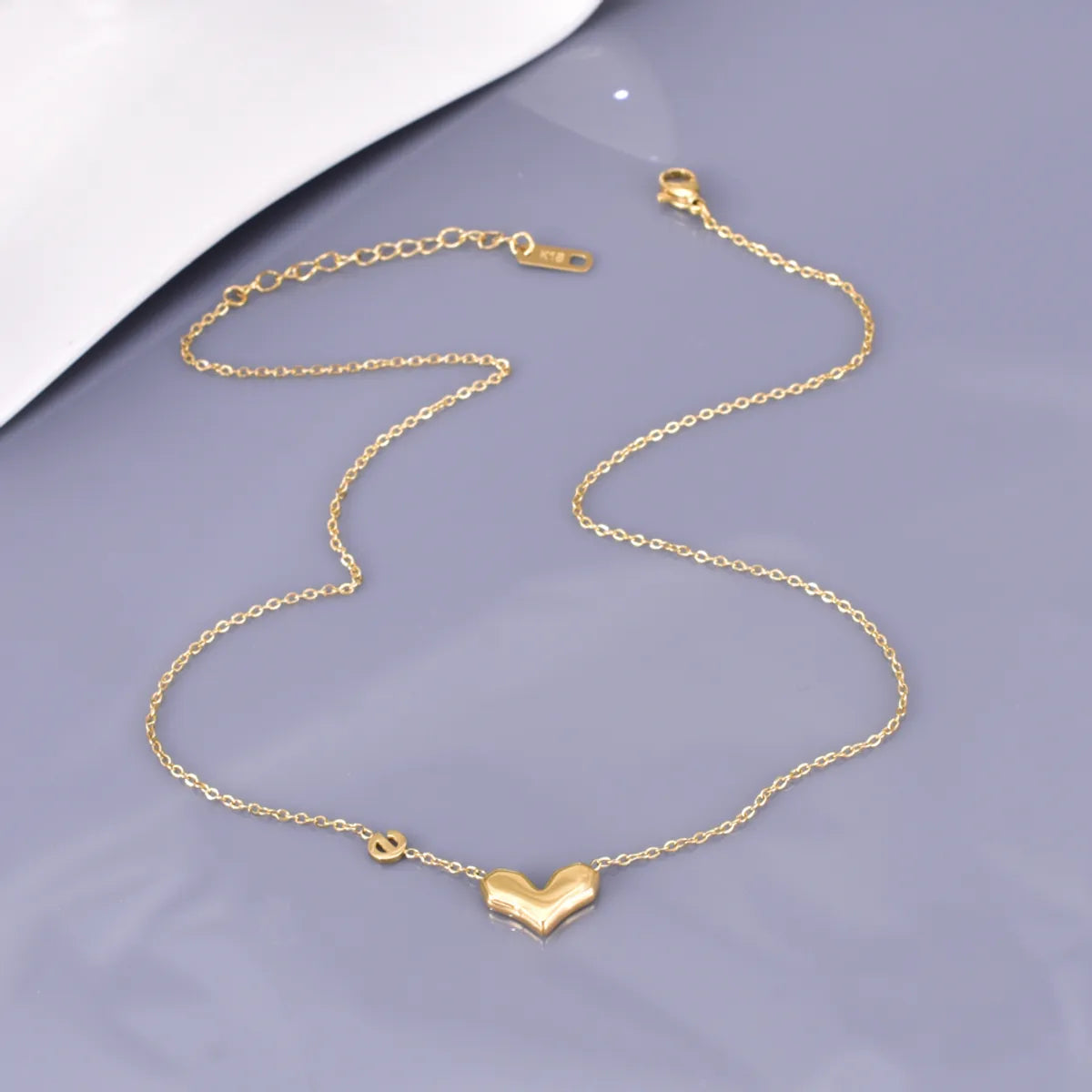 Wholesale Jewelry Elegant Simple Style Heart Shape Solid Color 304 Stainless Steel Titanium Steel 18K Gold Plated Pendant Necklace