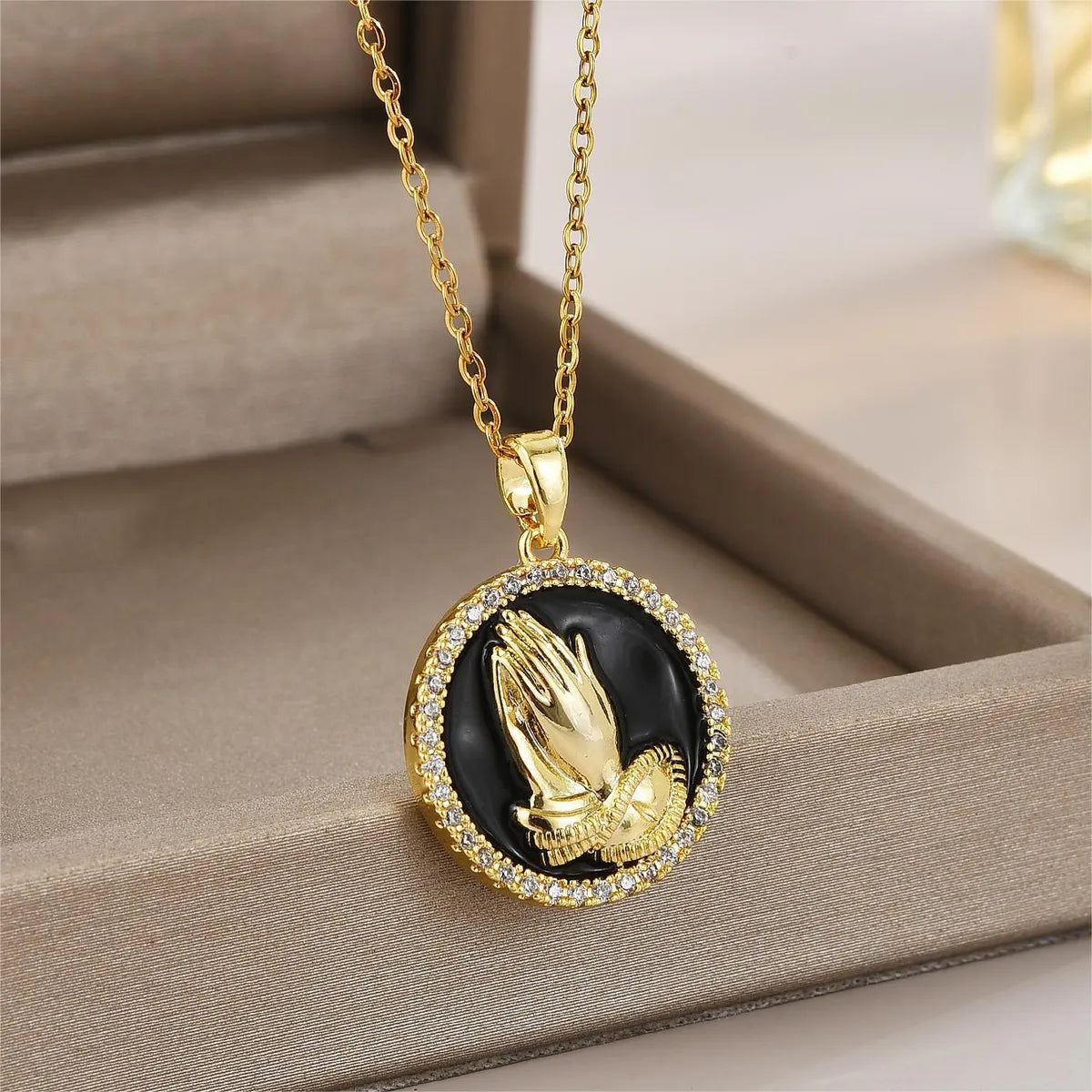 Wholesale Jewelry Elegant Simple Style Leaf Flower Bow Knot Titanium Steel Zircon Plating Pendant Necklace