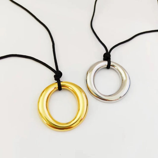 Wholesale Jewelry Elegant Simple Style O-Shape 304 Stainless Steel 18K Gold Plated Pendant Necklace