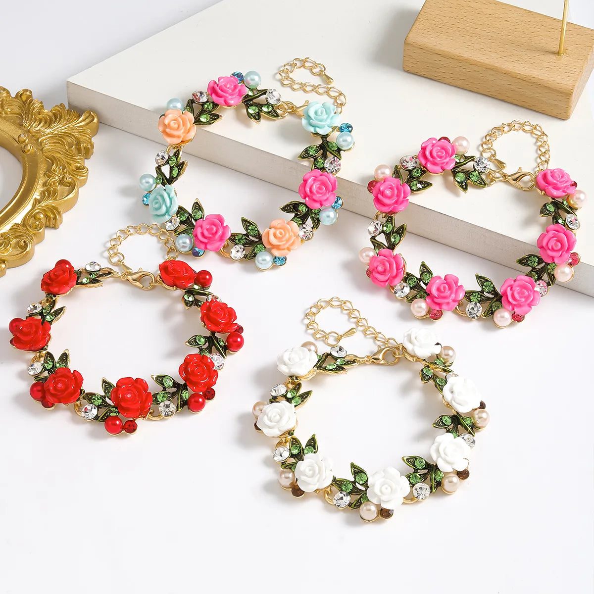 Elegant Sweet Classic Style Water Droplets Flower K Gold Plated Rhinestones Alloy Wholesale Bracelets