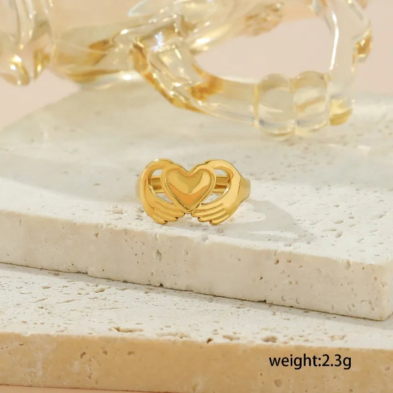 Wholesale Jewelry Exaggerated Romantic Solid Color Gesture Heart Shape 304 Stainless Steel 18K Gold Plated Hollow Out Open Rings