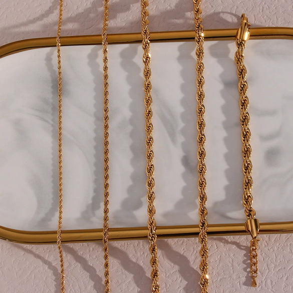 Wholesale Jewelry Fashion Geometric Twist Chain Titanium Steel Stainless Steel 18K Gold Plated Necklace For Women