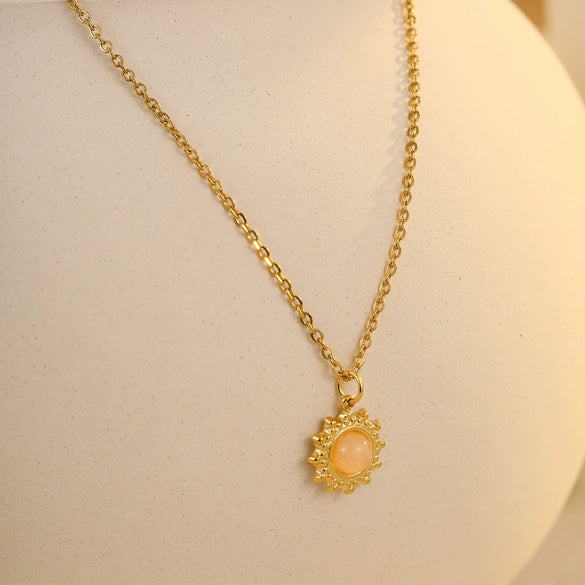 Wholesale Jewelry Fashion Ol Style Sunflower Stainless Steel Pendant Necklace With Electroplating