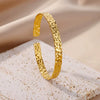Wholesale Jewelry French Retro Niche Design Stainless Steel Opening Bracelet For Women With Electroplating And Geometric Style