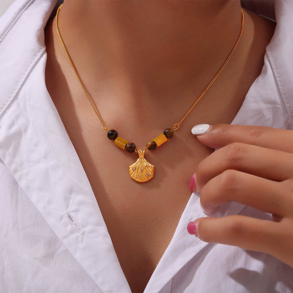 Wholesale Jewelry French Retro Vintage Tiger's Eye Pendant Diamond Shell Shape 316L Stainless Steel Necklace